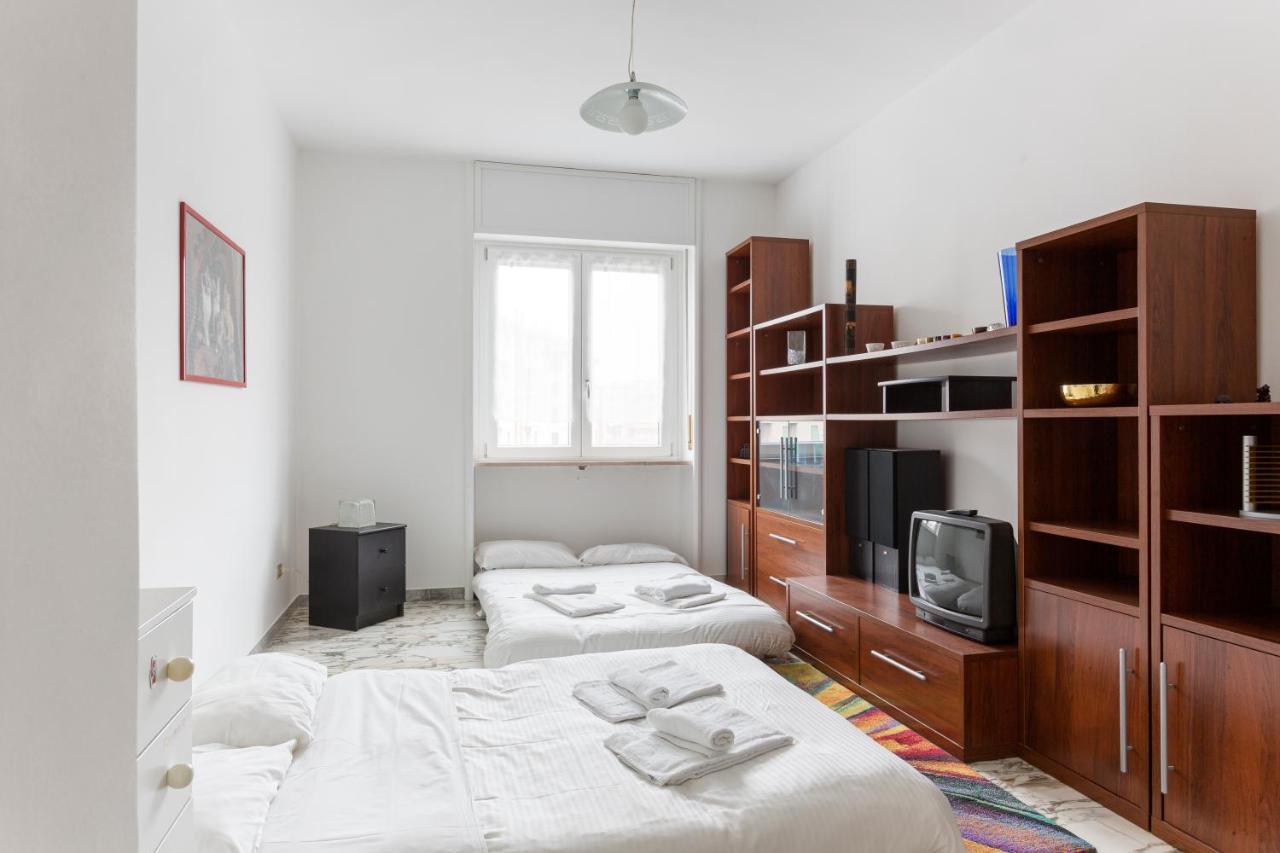 Futon In The House - * Milano